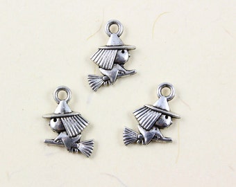 50Pcs Antique Silver witch Charm witch Pendant 11x9mm (PND752)