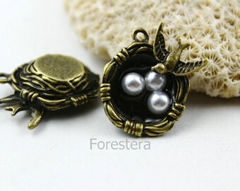 6Pcs Antique Brass Cute Bird Nest Charmes Pendant avec Oiseau et Trois Oeufs 24x24mm (PND110)