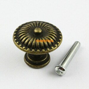 1Pcs Dressoir Handvat Lade knop Kast kast handvat knop antieke messing decoratieve meubelknop 24x20mm (HD75)