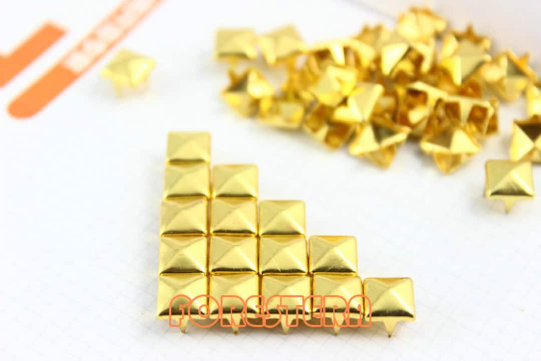 Chrome Hearts - CHROME HEARTS クロムハーツ STUD PYRAMID PLS