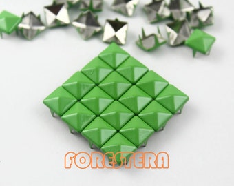 50Pcs 8mm Yellow Green Color PYRAMID Studs (CP-6018-08)