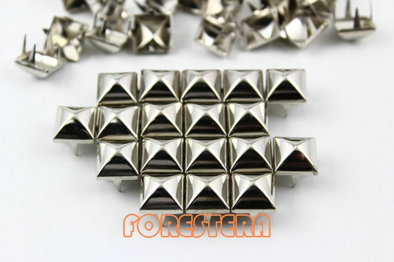 アクセサリー BUNNEY 10mm pyramid stud 10mm Pyramid Stud - Bunney