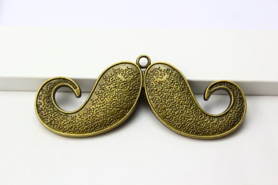 Charm, Moustache Charm, Moustache