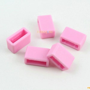 200 Pieces 10mm Light Pink Plastic Belt Loop Keeper for Harness Backpack Strap (RBCNO85)