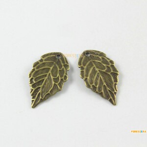 50Pcs Antique Brass Tree Leaf Charm Tree Leaf Pendant 17X10mm (PND1757)