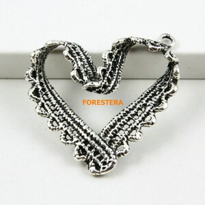 20Pcs Antique Silver Heart Charm Heart Pendant 31mm (PND706)