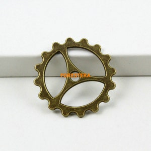 30Pcs Antique Brass Gear Charm Gear Pendant 22mm (PND697)