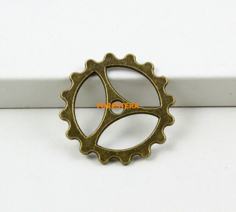 30Pcs Antique Brass Gear Charm Gear Pendant 22mm PND697 image 1