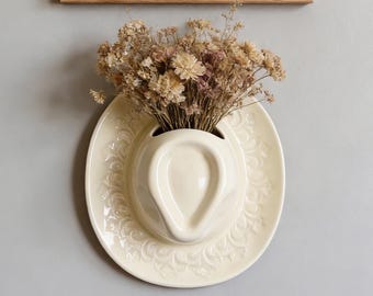 Cowboy Hat Wall Vase 8.3", Ceramic Western Room Decor, Pink Brown Beige Cowgirl Aesthetic Flower Vase, Unique Wall Pocket, Southern Gift