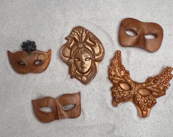 Mask Sandtray Miniatures Set | Identity & Emotion Therapy Tools | Resin Face Masks | Play Therapy Symbols | Sand Tray Accessories