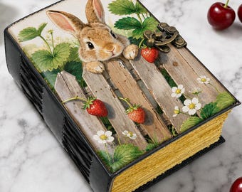 Bunny Rabbit Leather Journal – Garden Notebook with Vintage Lock | Handmade Deckle Edge Paper Diary | Personalized Gift for Him & Her
