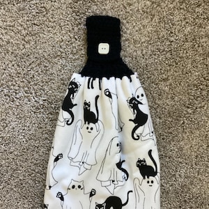 Häkeltuch - Halloween - Gespenster - Schwarze Katzen - Küchenhandtuch - Doppel und Wendehandtuch - Häkeltuch