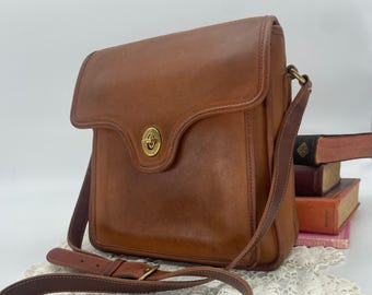 Vintage Coach the Sling 9929 British Tan Brown Leather Bag Made in