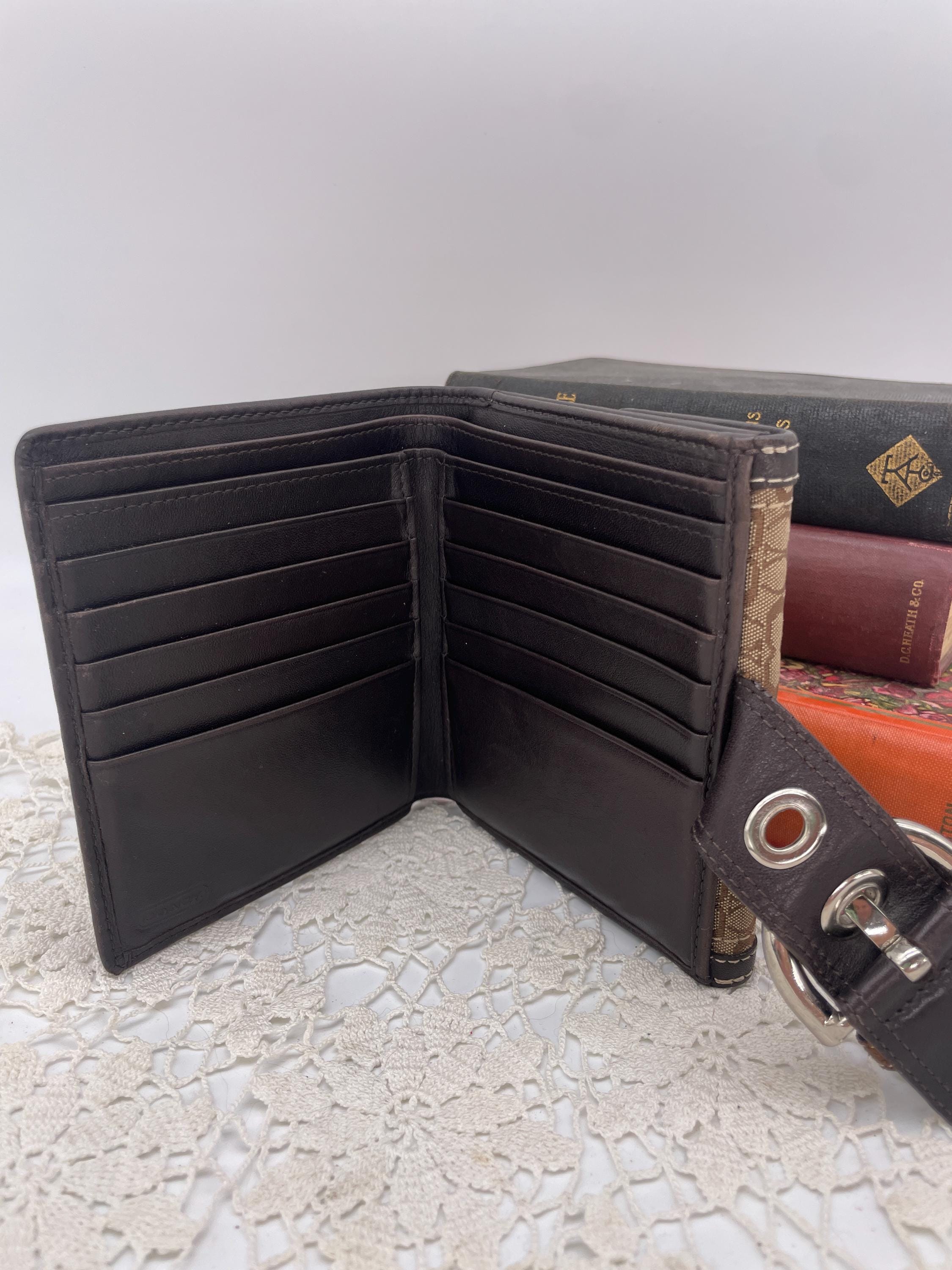 Vintage Coach Khaki/tobacco Signature Soho Tri-fold Wallet - Style
