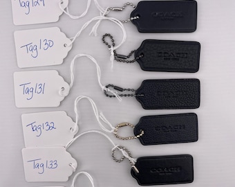 Etiquetas colgantes vintage de Coach (se venden por separado)