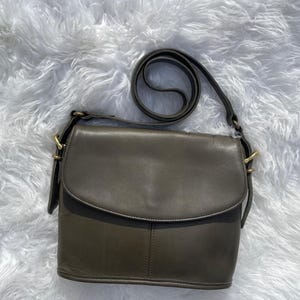 Vintage Coach Loden Equestrian Large Flap Bag - Style 9807 - Etsy