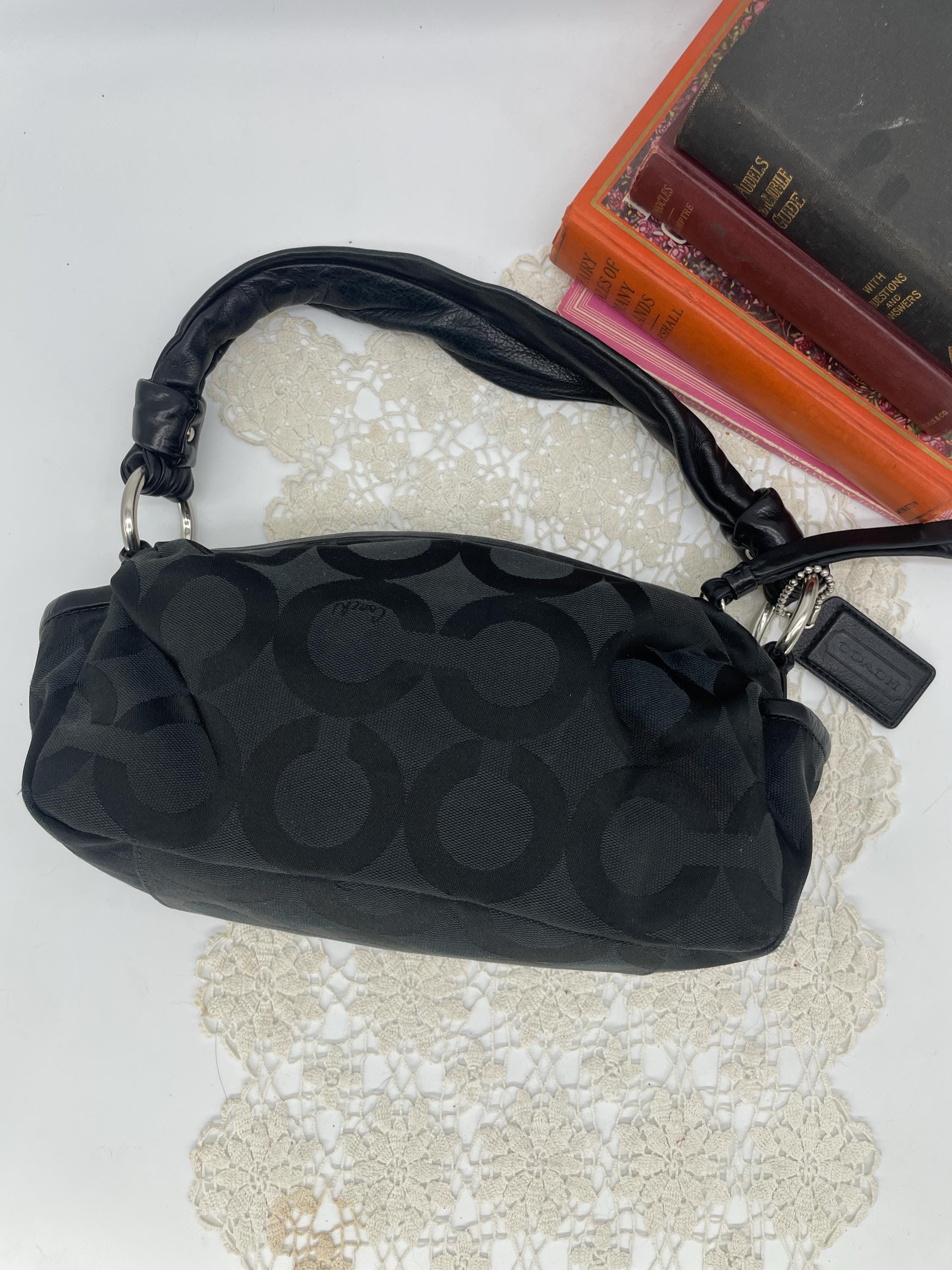 Vintage Coach Black Jacquard Parker Op-art Shoulder Zip - Style