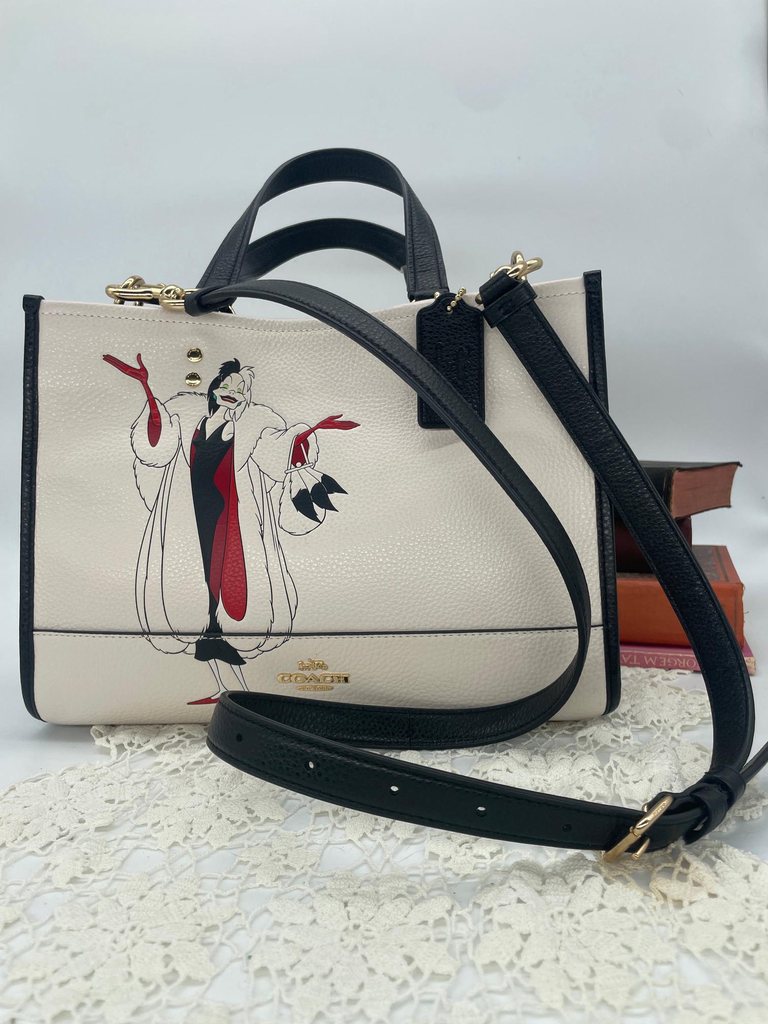 COMME des GARCONS Disney Cruella ボストン Coach X Disney Dempsey Carryall Featuring Cruella - Style CC946 - Etsy