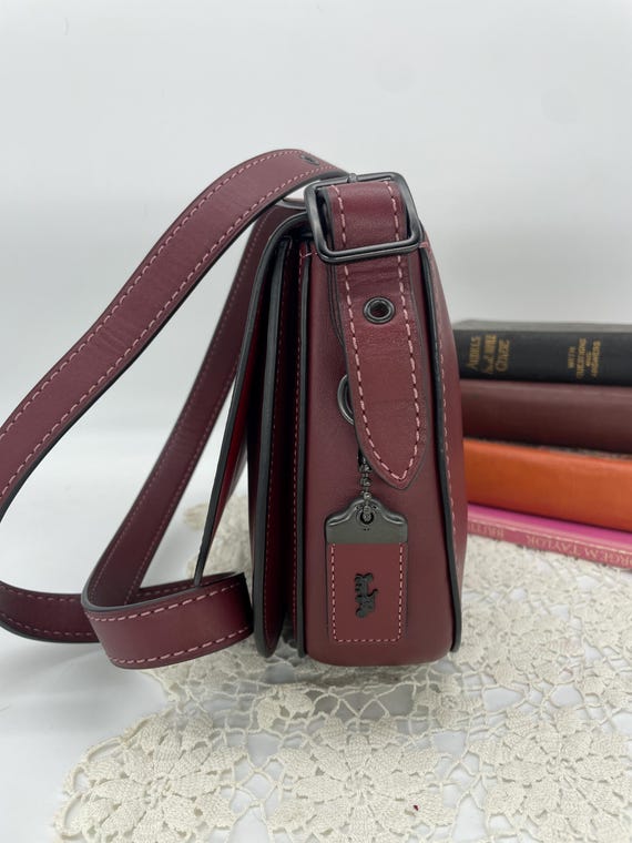 Coach Bordeaux Coach Saddle 23 - Style 20115 - Etsy