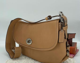 Vintage Coach Camel Legacy Flap - Style F15170 - Etsy