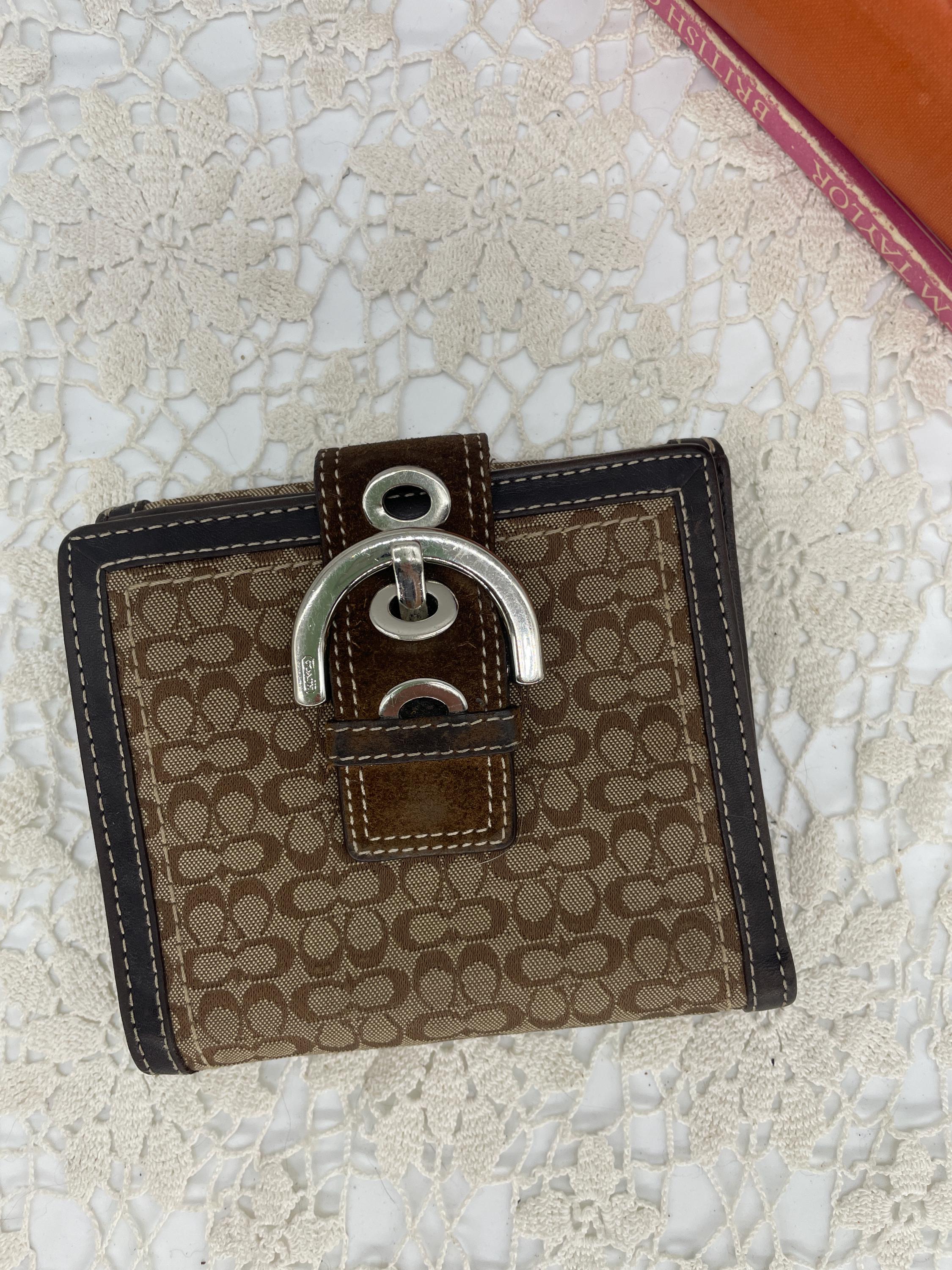 Vintage Coach Khaki/tobacco Signature Soho Tri-fold Wallet - Style