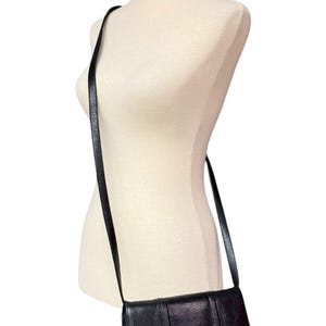 Vintage Brighton Black Leather Organizer Wallet Crossbody Clutch Medallion 画像 15