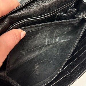 Vintage Brighton Black Leather Organizer Wallet Crossbody Clutch Medallion 画像 8