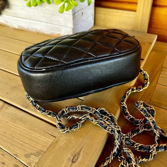 Vintage Quilted Leather Crossbody Chain Mini Bag - image 7