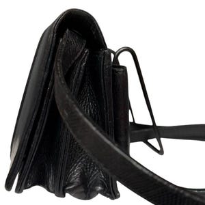 Vintage Brighton Black Leather Organizer Wallet Crossbody Clutch Medallion 画像 2