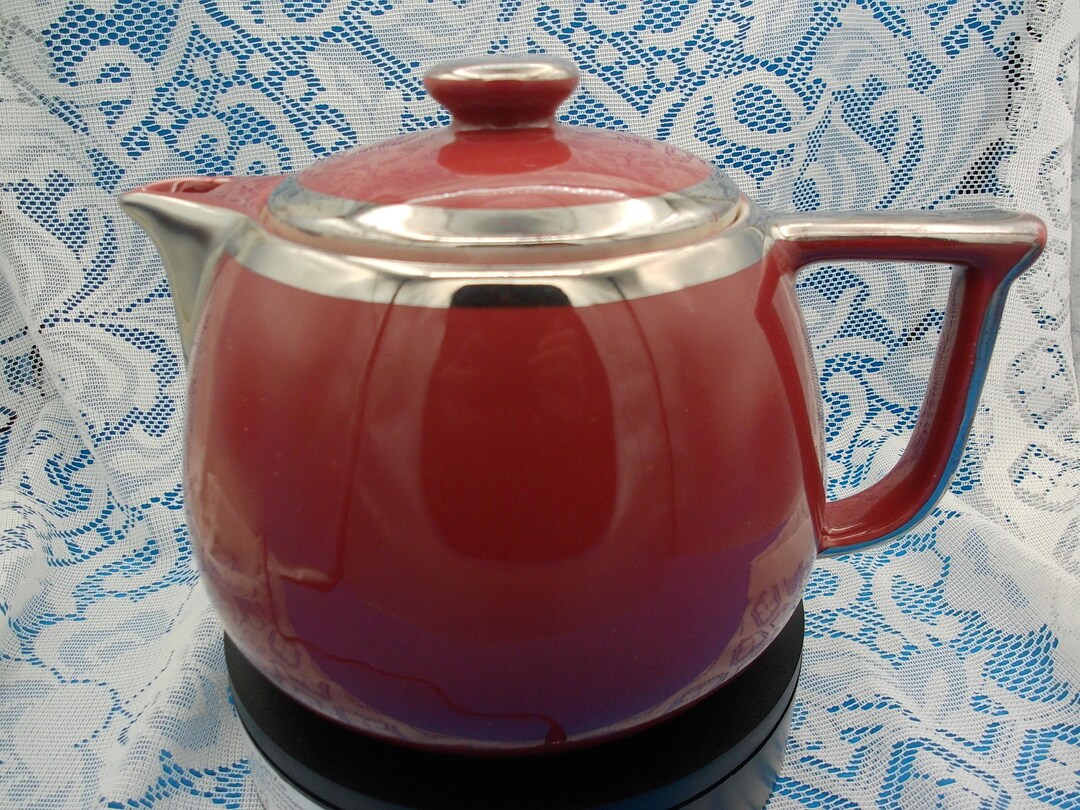Vintage Hall's Superior Quality Kitchenware Maroon Teapot With Platinum ...