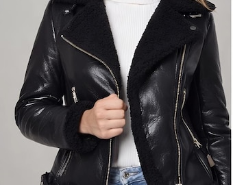 Handgefertigter Damen Faux Shearling Leder Wintermantel | Dicke Fell gefütterte Echtlederjacke | Winter Geschenk für sie