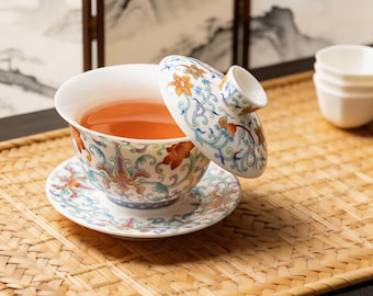Bunter Lotus Gaiwan Tee-Set, Chinesische Porzellan-Teetasse mit Deckel und Untertasse, Handbemalte Gongfu-Tee-Tasse, Orientalisches Teezeremonie Geschenk