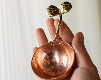 Custom Name Copper Coffee Scoop, Hammered Bean Measure, Artisan Brewing Accessory, Kitchen Coffee Tool