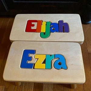 Personalized Wooden Puzzle Step Stool Bild 5