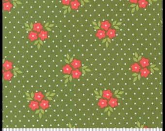 Poinsettia and Pear Evergreen Fabric by Sherri and Chelsi for Moda | 37712 14