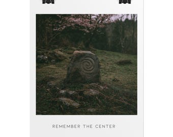 Póster Remember The Center / Póster enrollado, impresión fotográfica de piedra con espiral celta