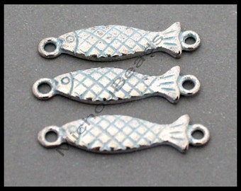 5 FISH Connector Link Charms - 22mm Silver Blue Painted Marine Ocean Sea Beach Link Charms - Instant Ship - USA Discount Charms - 6715