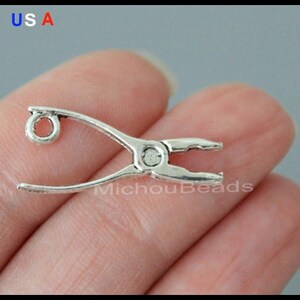 BULK 25 PLIER Charms - 25mm Silver Hardware Tools Plier Metal Charm - Construction Repair Charms - Instant Ship - USa Discount Charm - 6041