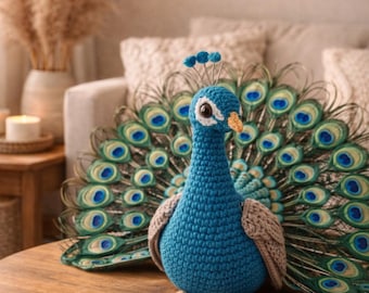 Patrón de amigurumi de pavo real a crochet en PDF / Peluche realista de pavo real / Ave exótica a crochet / Regalo para amantes de las aves / Descarga instantánea