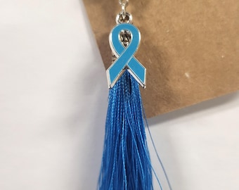 Llavero de concienciación de la cinta azul