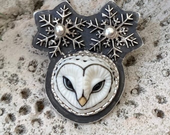 Sterling silver Owl pendant.  Snow Owl