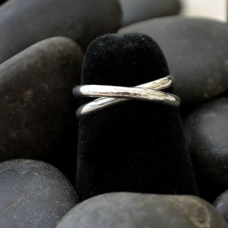 sterling silver X ring. adjustable. Cross my finger image 2