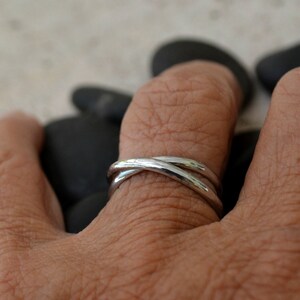 sterling silver X ring. adjustable. Cross my finger image 3