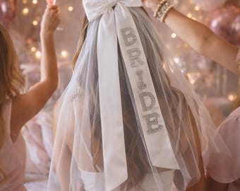 Bride Veil for Bachelorette Party, White Bow Bridal Veil with Rhinestone BRIDE, Hen Party Outfit, Bridal Shower Gift, Bride to Be Veil