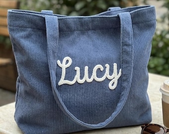 Gepersonaliseerde corduroy draagtas, aangepaste geborduurde schoudertas met naam, grote 17-inch alledaagse shopper, cadeau voor haar