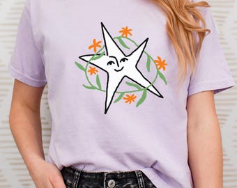 Daisy Chain Smiling Star Boxy Tee | Floral Illustration Cropped T-Shirt