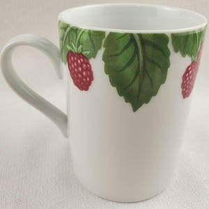 Tasse framboise Williams-Sonoma Berry Collection fabriquée au Japon