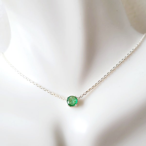 Emerald choker Necklace - Genuine Emerald choker necklace in Sterling Silver or Gold - minimalist choker