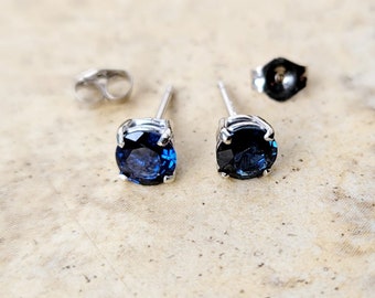 Sapphire stud earrings - Natural Blue Sapphire 5mm studs in Sterling Silver or Gold