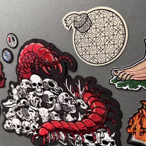 Dungeon Crawler Carl Battle Rattle Starter Pack| 8-Patch Set | Dungeon Crawler Carl Original Fan Art! | Scavenger’s Daughter